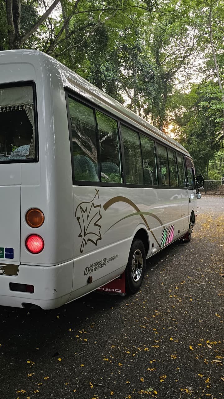 Mitsubishi Rosa Seats